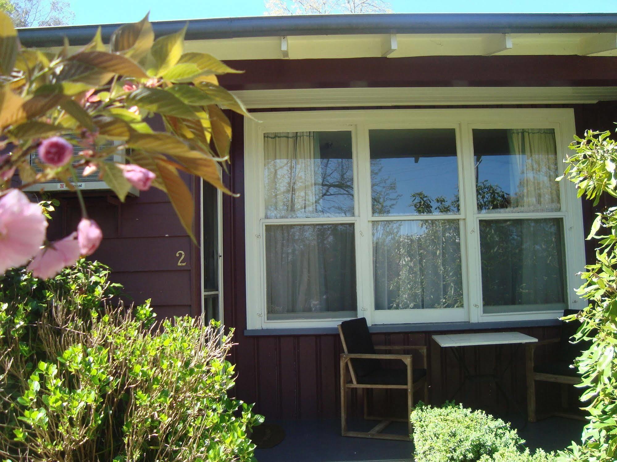 Elm Lodge Bright Exterior foto